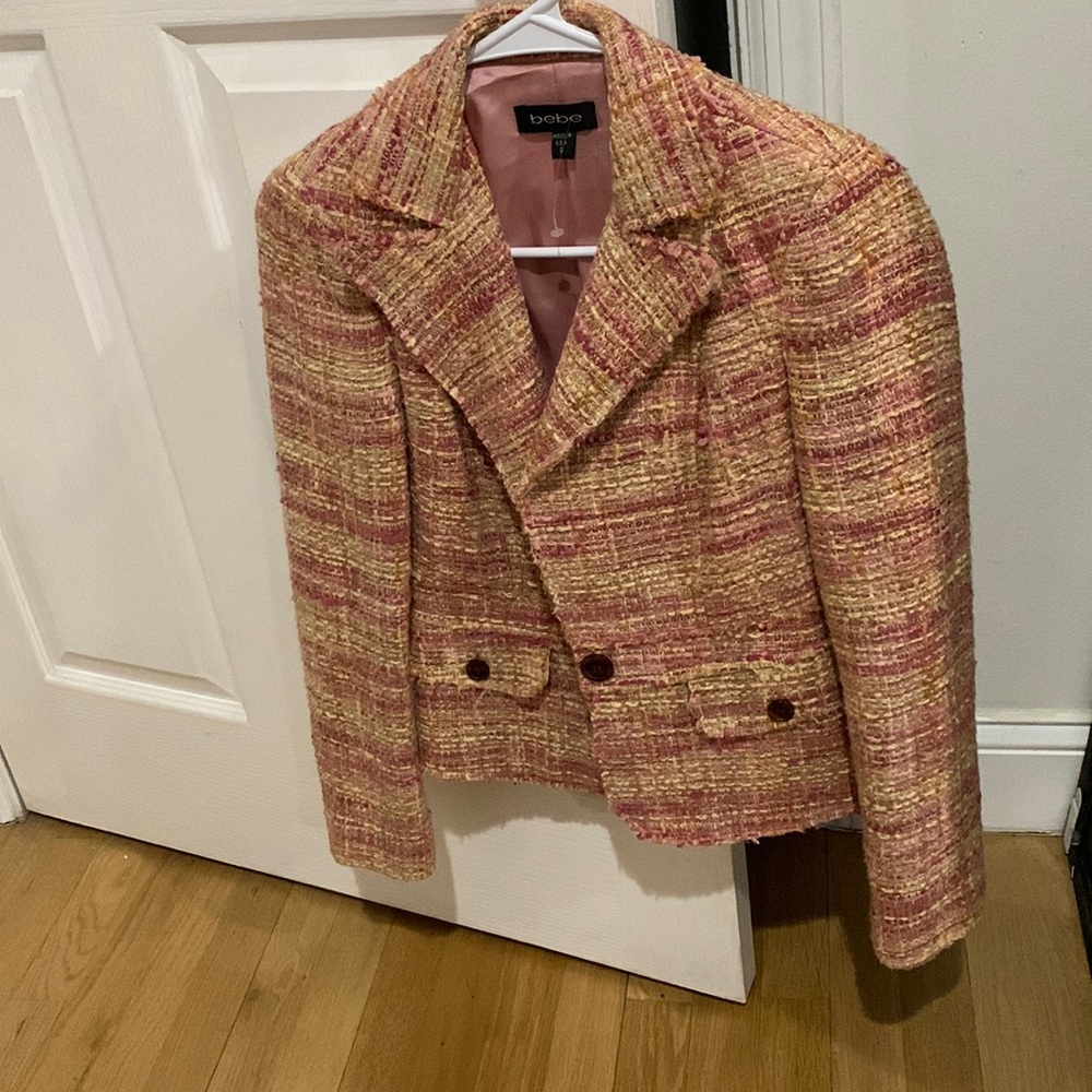 Gorgeous Bebe twill blazer. Worn a handful of times. Size 0. Timeless piece.